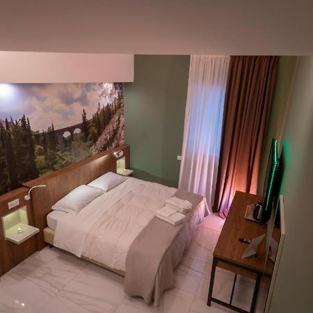 Le 2 Gravine Hotel Matera Bagian luar foto