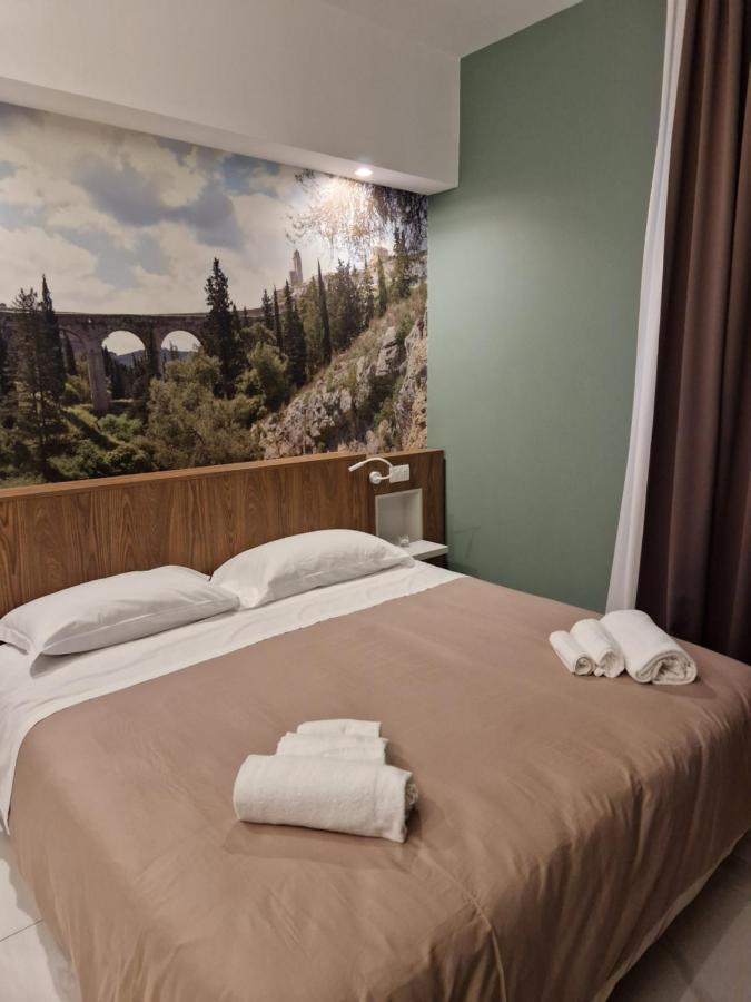 Le 2 Gravine Hotel Matera Bagian luar foto