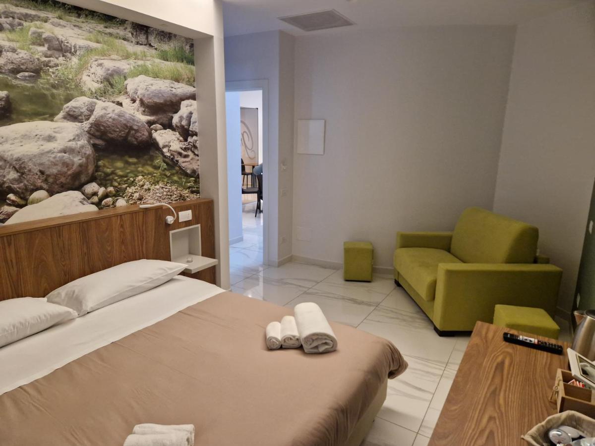 Le 2 Gravine Hotel Matera Bagian luar foto