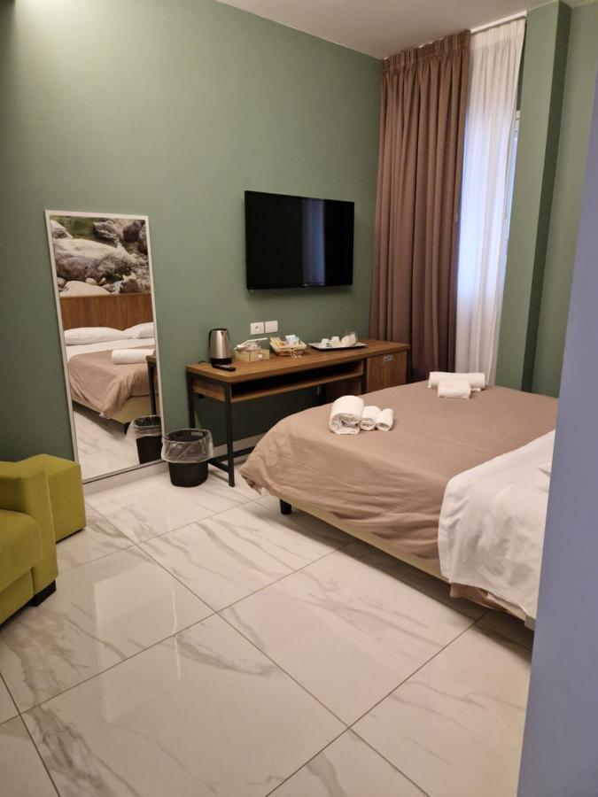 Le 2 Gravine Hotel Matera Bagian luar foto