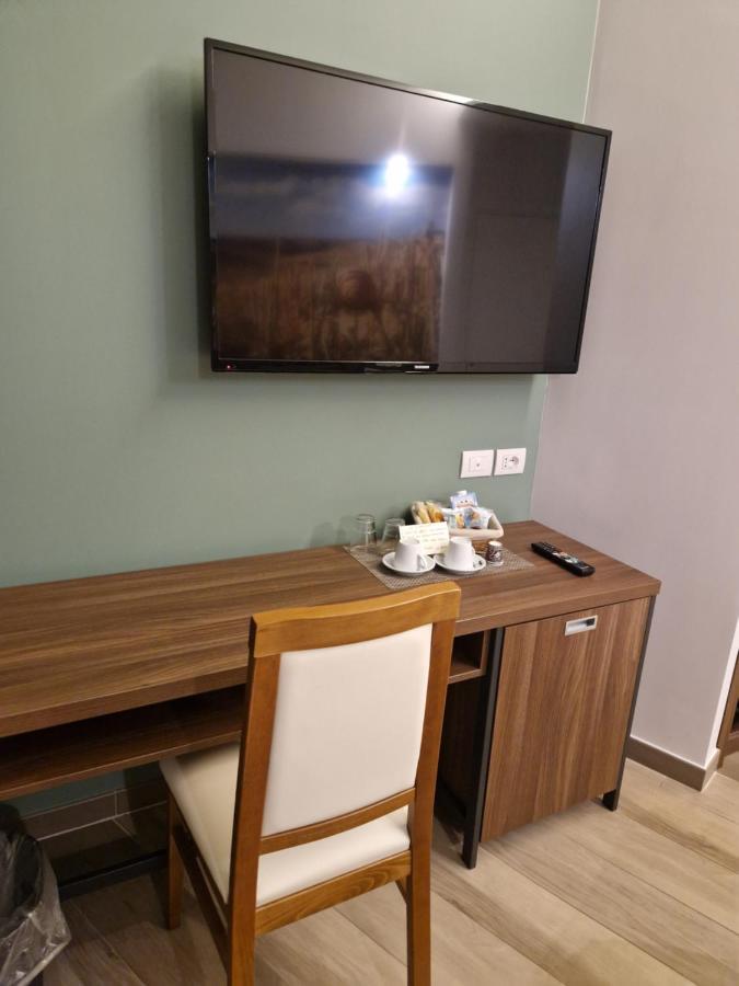 Le 2 Gravine Hotel Matera Bagian luar foto