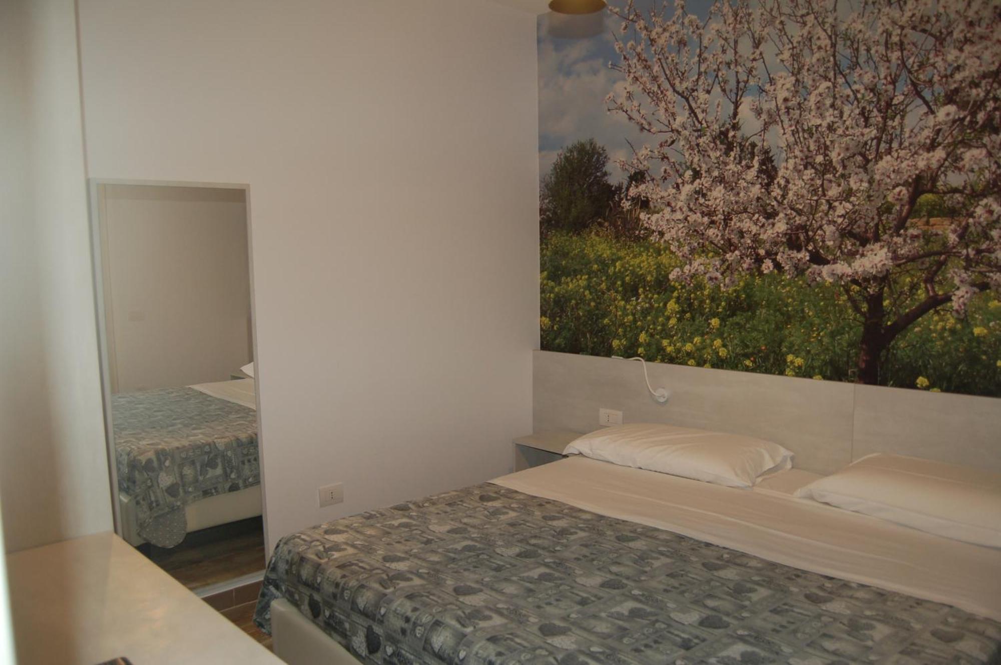 Le 2 Gravine Hotel Matera Bagian luar foto