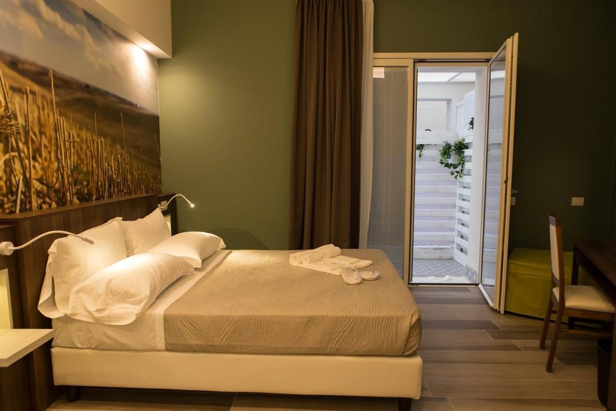 Le 2 Gravine Hotel Matera Bagian luar foto