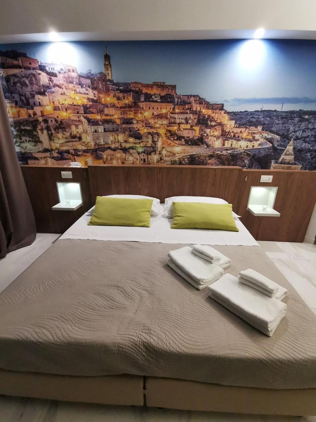 Le 2 Gravine Hotel Matera Bagian luar foto